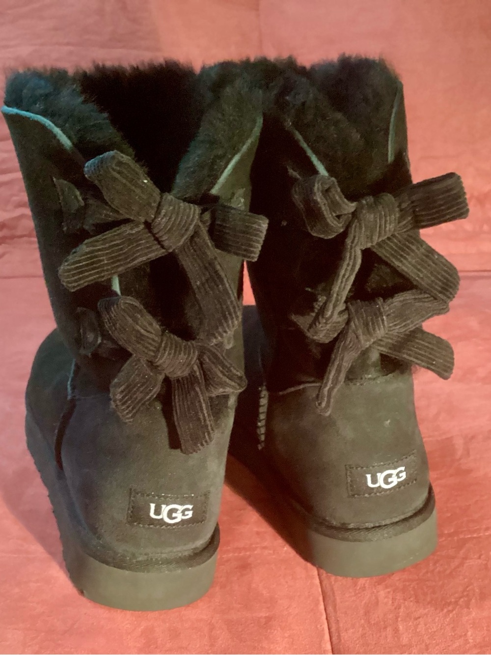 UGG Women's Black Suede Corduroy Double Bow Back Shearling Boots size 11